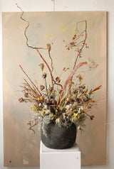 Luxury Dried Flower Arrangement - Natural Beige with Black Vase - Design by Nature Flowers - Dried Flowers