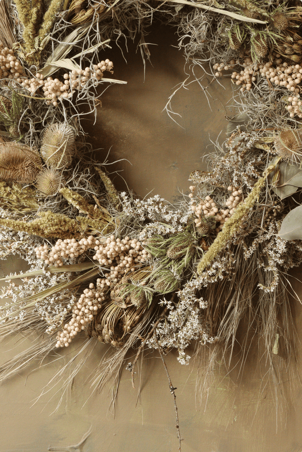 LARGE DRIED FLOWER GREEN WREATH ~ HANDMADE - Design by Nature Flowers -