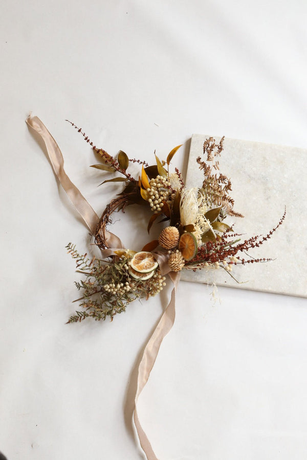 SMALL NATURAL DRIED FLOWER WREATH ~ HANDMADE - Design by Nature Flowers - 